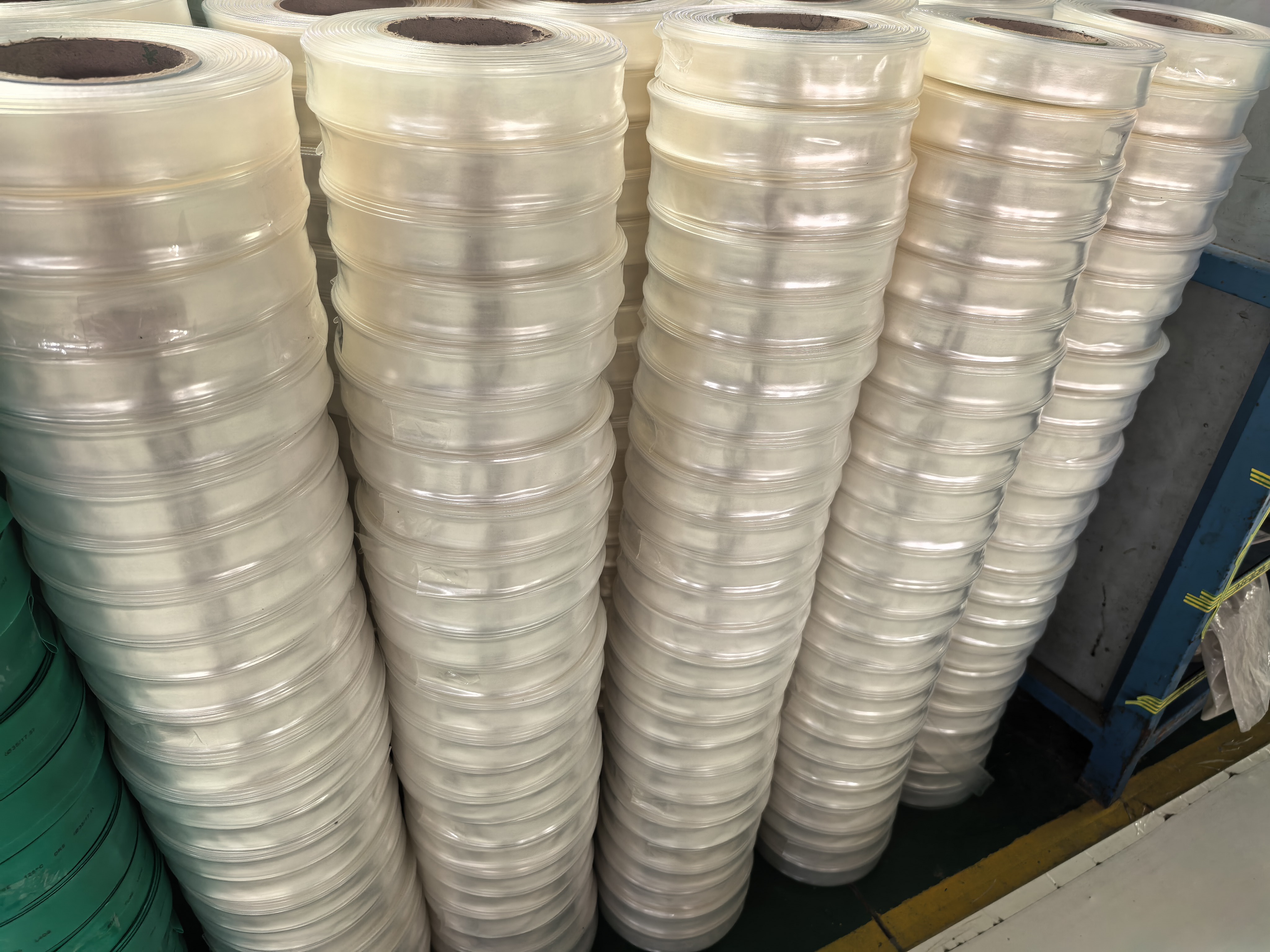 2:1 желто-зеленая термоусадочная трубка,Прозрачная термоусадочная трубка,Термоусадочная трубка,Термоусадочные трубки 1kv,Характеристики изоляции термоусадочной трубки